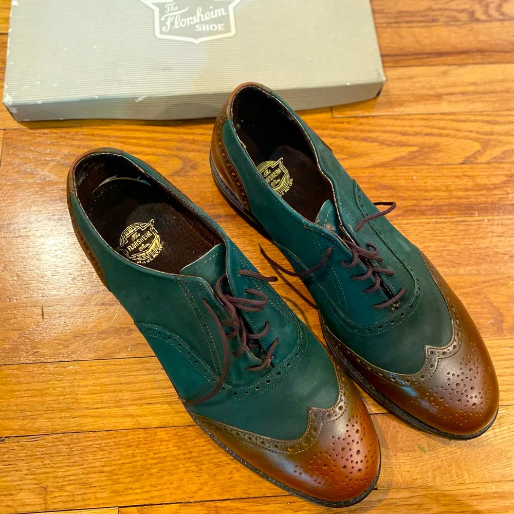 Size 10.5 Vintage Florsheim Leather Brown Olive